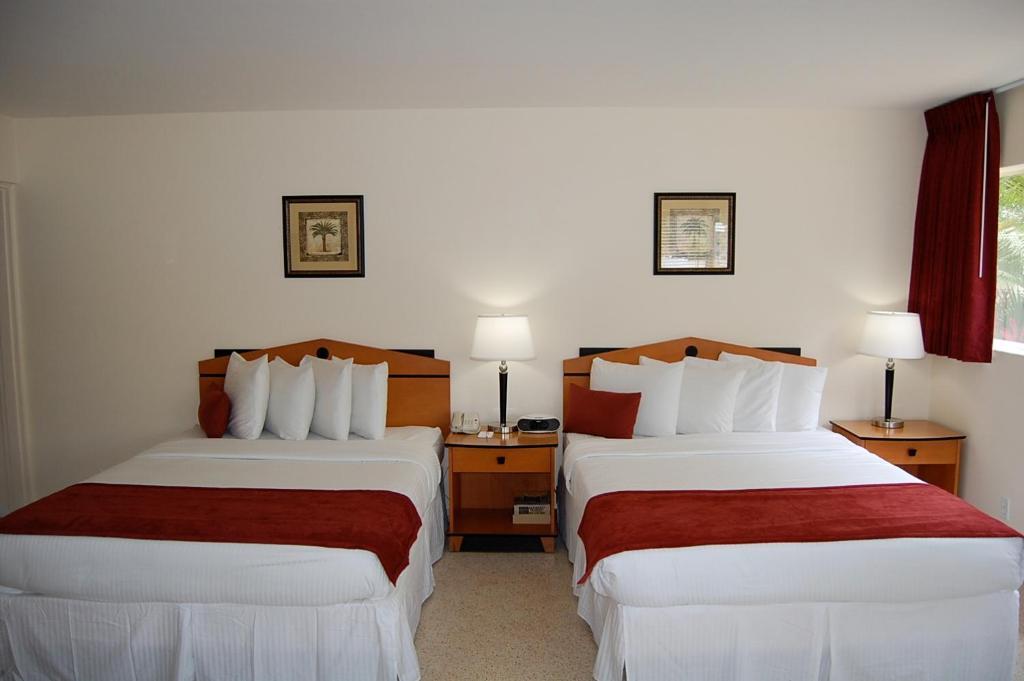 Alcazar Resort- Gay Mens Resort Форт-Лодердейл Номер фото